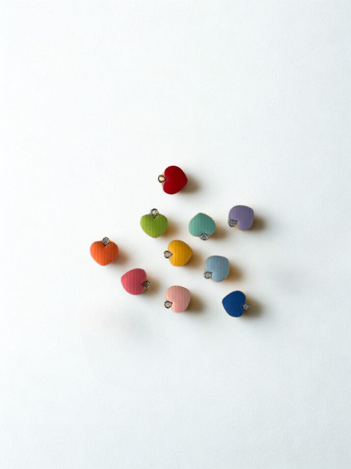 Cuori A Ciondolo In Plastica Rigida | Meta Beauty